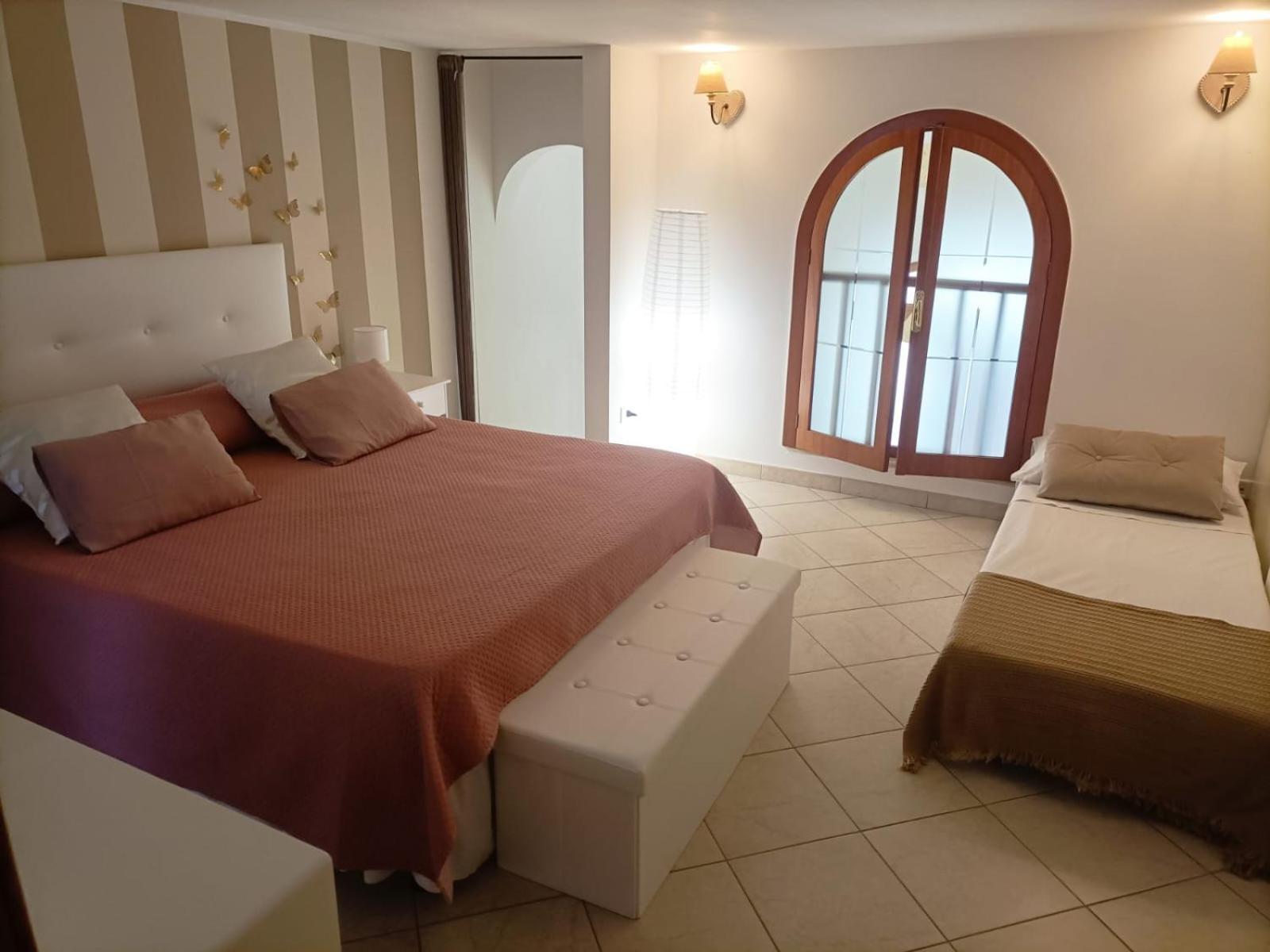La Casa Di Kiki Lejlighed Mola di Bari Eksteriør billede