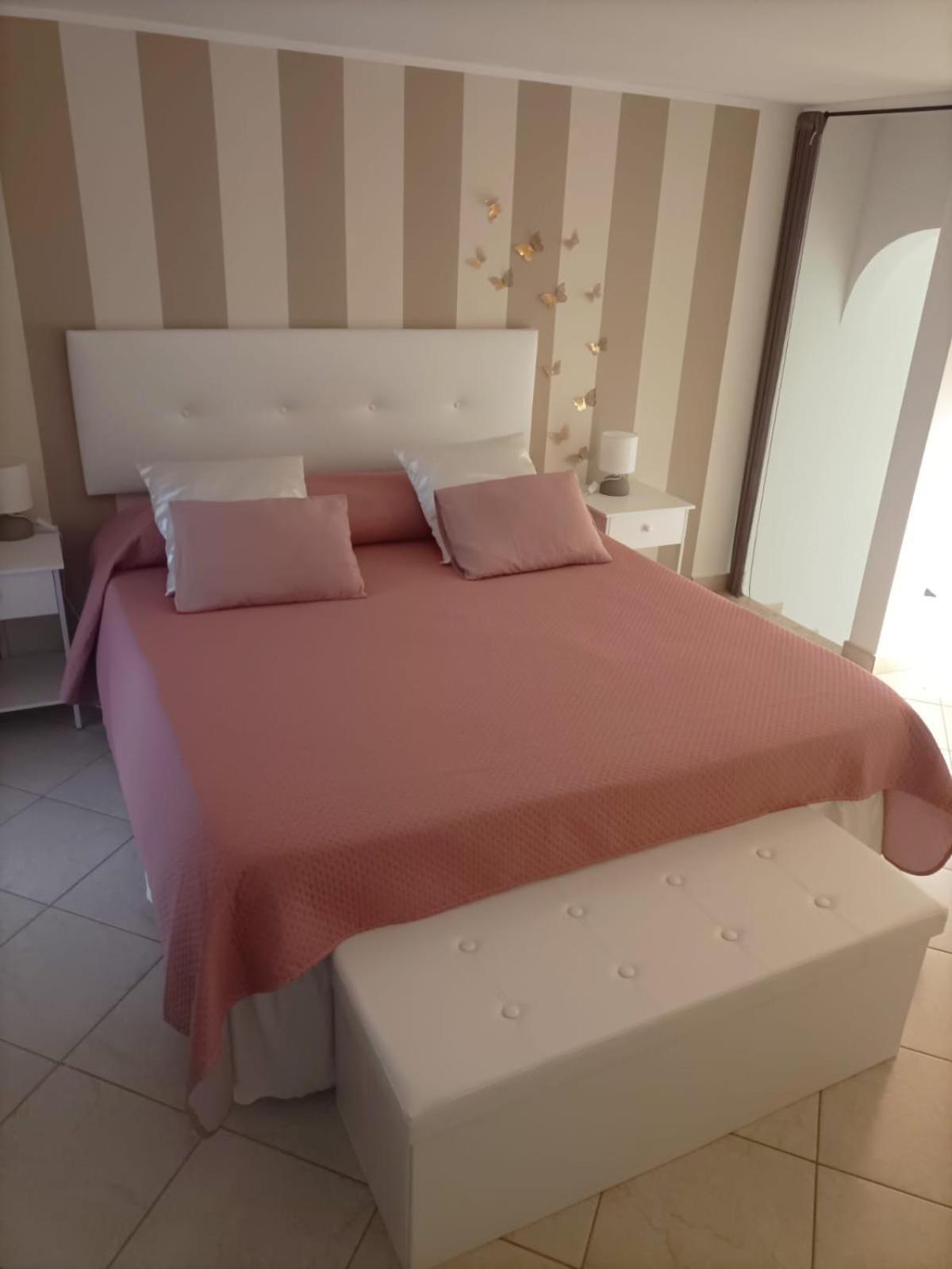 La Casa Di Kiki Lejlighed Mola di Bari Eksteriør billede